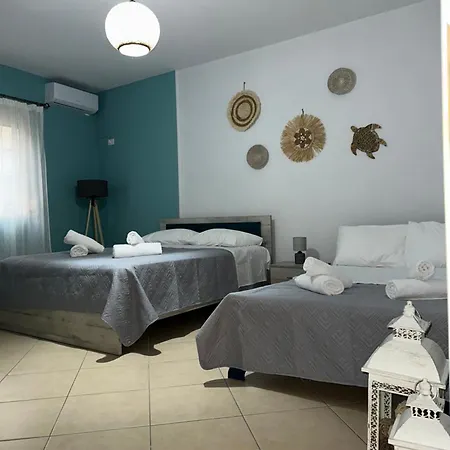 Deluxe Apartment With Private Jacuzzi Sarande Stay * Sarande